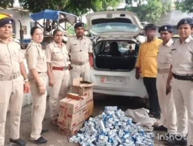 गोपालगंज: जादोपुर थाना क्षेत्र से पुलिस ने छापेमारी कर एक कार से भारी मात्रा में एक कार से शराब किया बरामद, एक तस्कर गिरफ्तार