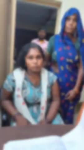 बाह: चित्रहाट थाने के कचोरा घाट गांव में पति की पिटाई से घायल हुई पत्नी, पुलिस ने घायल महिला का कराया मेडिकल