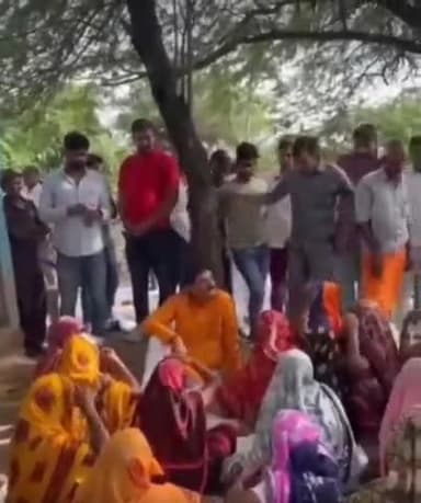 गोरमी: तहसील क्षेत्र में लाडली बहनों से राज्यमंत्री ओपीएस भदौरिया ने की मुलाकात