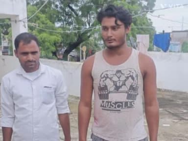 गोपालगंज: जादोपुर पुलिस ने मंगलपुर पुल से चोरी के बिजली तार के साथ गिरफ्तार आरोपी से पूछताछ के बाद न्यायिक हिरासत में भेजा जेल