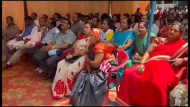 प्रयागराज: यूपी के कैबिनेट मंत्री नंद गोपाल गुप्ता नंदी ने कीडगंज में प्रधानमंत्री की मन की बात कार्यक्रम का सीधा प्रसारण देखा