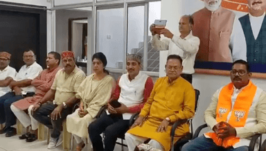 सिंगरौली: भाजपा ने बैढ़न जिला कार्यालय पर की प्रेस वार्ता कहा-कांग्रेस की कोई रीती नीति नहीं, भाजपा फिर से मप्र में सरकार बनाएंगी