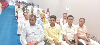 सुरसंड: सुरसंड में लोजपा रामविलास कार्यकर्ताओं की बैठक हुई संपन्न, पार्टी की मज़बूती को लेकर की गई चर्चा