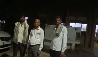 बहराइच: मोहोरबा इलाके में ननिहाल से घर जा रहे बाइक सवार को चार पहिया वाहन ने मारी ठोकर,हादसे में युवक की हुई मौत