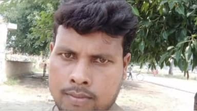 बदायूं: ग्राम कुंवरगांव के पास अज्ञात वाहन ने बाइक सवार को टक्कर मारी इलाज के दौरान बाइक सवार की मौत हुई