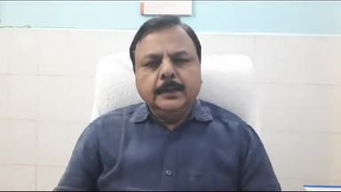 सुल्तानपुर: फाइलेरिया अभियान के अफवाह पर सुल्तानपुर CMO ने कहा- उल्टी से घबराकर न बंद करें दवा यह तो फाइलेरिया खत्म होने का लक्षण