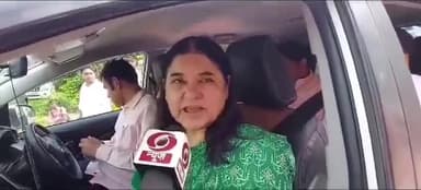 सुल्तानपुर: सांसद मेनका गांधी ने कहा-अब सुल्तानपुर के लोगों को सप्ताह में 6 दिन मुंबई जाने के लिए ट्रेन की उपलब्धता हो गई है