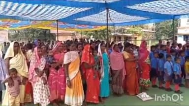 पखांजूर: विधायक अनूप नाग ने नवागांव के आश्रित गांव कामता को दी विकास के सौगात कोयलीबेड़ा ब्लाक के अंतर्गत ग्राम कामता।