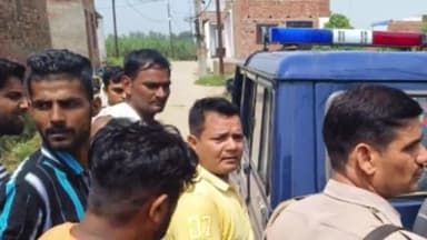 कैराना: कांधला में दिनदहाड़े प्रेमिका को लेकर फरार हुआ प्रेमी ग्रामीणों ने प्रेमी के साथी को पड़कर की जमकर की धुनाई ।