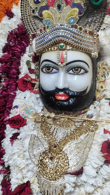 पुत्रदा एकादशी पर बाबा खाटू श्याम का हुआ फूलों से सिंगार लगाए गये छप्पन भोग प्रज्वलित की गई ज्योत*
आप भी पधारे
*मां वैष्णो धाम आदर्श नव दुर्गा मंदिर बाबा खाटू श्याम मंदिर प्लेटिनम प्लाजा के पास अटल पथ पुराना माता मंदिर स्टॉप भोपाल*