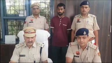 रेवाड़ी: काठूवास में जमीन बेचने से नाराज बेटे ने तेजधार हथियार से की थी पिता की हत्या, पुलिस ने किया गिरफ्तार