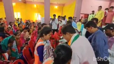 कोंडागांव: मंत्री मोहन मरकाम ने नगर के सामुदायिक भवन में किया रक्षा बंधन का आयोजन