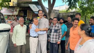 ਪਠਾਨਕੋਟ: ਜਨ ਸੰਪਰਕ ਅਭਿਆਨ ਦੇ ਤਹਿਤ ਸਾਬਕਾ ਵਿਧਾਇਕ ਜੋਗਿੰਦਰ ਪਾਲ ਵੱਲੋਂ ਪਿੰਡ ਭੋਆ ਵਿਖੇ ਲੋਕਾਂ ਦੀਆਂ ਸੁਣੀਆਂ ਸਮੱਸਿਆਵਾਂ