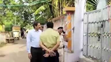 गुनौर: एसडीएम ने अमानगंज बालाजी मंदिर पहुंचकर टेका माथा, चोरी की घटना के बारे में ली जानकारी