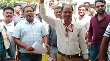 गुनौर: पटवारी संघ तहसील गुनौर की इकाई ने तहसीलदार को सौंपा ज्ञापन