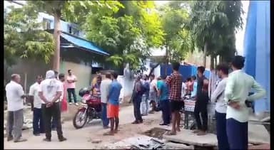 बेगूसराय: बेगूसराय-जीरोमाइल NH पर हुए सड़क हादसे में शिक्षक समेत 02 की मौत, सदर अस्पताल में हुई पोस्टमार्टम की प्रक्रिया