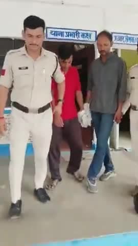 सिंगरौली (कल)108 एंबुलेंस में सामूहिक दुष्कर्म का मामला सामने आया पुलिस दोनों आरोपी को गिरफ्ता किया कल
#sunilshah