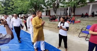 सरई: शासकीय राजनारायण अग्रणी महाविद्यालय में कुश्ती का किया गया आयोजन, विजेता और उपविजेता को सिंगरौली विधायक ने दिया मेडल