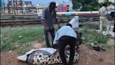 కావలి: ఇంటికొస్తుండగా కేరళలో రైలు నుండి జారిపడి చిన్న పట్టపుపాలెం గ్రామానికి చెందిన వాయిలా యాదగిరి మృతి