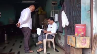 रतलाम नगर: कलेक्टर के निर्देशन में खाद्य सुरक्षा अधिकारी द्वारा धनजीबाई का नोरा वह अन्य जगह से नमूने लिए गए भेजें खाद्य प्रयोगशाला