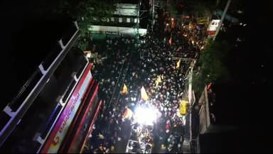 गोपालगंज: शहर के मौनिया चौक पर महावीर अखाड़ा मेला हुआ भव्य, आयोजन ड्रोन कैमरा से पुलिस ने की निगरानी, एसपी ने दी जानकारी।