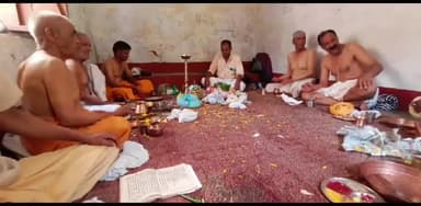 देवाल: देवाल में रक्षाबंधन धूमधाम से मनाया गया मिश्र बंधुओ ने कैल  नदी में स्नान कर काली मंदिर  कैल मे यज्ञ हवन किया