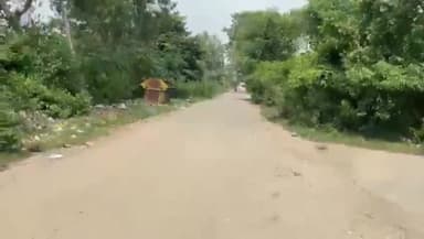 ਪਠਾਨਕੋਟ: ਰਣਜੀਤ ਸਾਗਰ ਡੈਮ ਦੇ ਹਸਪਤਾਲ ਤੋ ਅਦਿਆਲ ਬਾਜ਼ਾਰ ਨੂੰ ਜਾਣ ਵਾਲੀ ਸੜਕ ਦੀ ਹਾਲਾਤ ਤਰਸਯੋਗ, ਯੂਥ ਕਾਂਗਰਸ ਦੇ ਪ੍ਰਧਾਨ ਨੇ ਬਣਾਉਣ ਦੀ ਕੀਤੀ ਮੰਗ