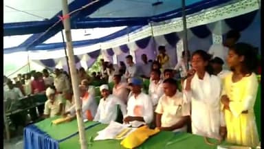 रफीगंज: पचार पहाड़ में दूसरे दिन मेला में उमड़ी भीड़, बिहार की वायरल गर्ल्स ने संगीत के माध्यम से बिखेरा जलवा