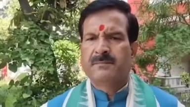 पटना ग्रामीण: शिक्षा विभाग द्वारा जारी फरमान के बाद पटना में राजद प्रवक्ता मृत्युंजय तिवारी ने पठन-पाठन को लेकर दी सफाई