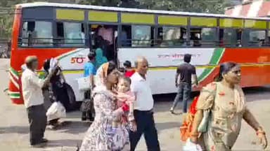 बरेली: बरेली रोडवेज पर परिवहन विभाग की तरफ से 48 घंटे बहनों को फ्री सफर कराने को लेकर लोगों में खुशी की लहर