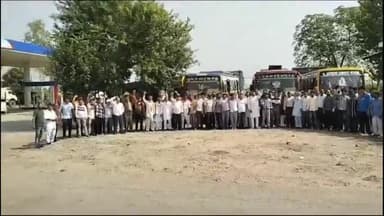 ਪਠਾਨਕੋਟ: ਕੈਬਨਿਟ ਮੰਤਰੀ ਲਾਲਚੰਦ ਕਟਾਰੂਚਕ ਦੀ ਦੇਖ ਰੇਖ ਵਿਚ ਭੋਆ ਤੋਂ ਕਈ ਵਰਕਰ ਬਾਬਾ ਬਕਾਲਾ ਚ ਸਰਕਾਰ ਵਲੋਂ ਕਰਵਾਏ ਜਾ ਰਹੇ ਪ੍ਰੋਗਰਾਮ ਲਈ ਹੋਏ ਰਵਾਨਾ
