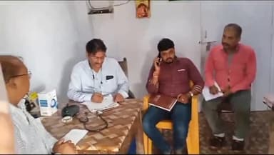 हरलाखी: उमगांव बाजार में स्वास्थ्य विभाग की जाँच टीम ने विभिन्न निजी नर्सिंग होम व क्लिनिकों की जाँच पड़ताल की