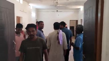 कोंडागांव: लंजोड़ा में खड़ी ट्रक से टकराई बाइक, हादसे में बाइक चालक की हुई दर्दनाक मौत, कोंडागांव थाना क्षेत्र का मामला