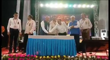 बेगूसराय: बेगूसराय में बरौनी रिफाइनरी का मनाया गया स्थापना दिवस, सेवानिवृत्त कर्मी हुए सम्मानित