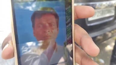 रामपुर: ग्राम मेहंदीपुर चौराहे पर अपने बेटे का इंतजार कर रहे 45 वर्षीय व्यक्ति के फोर व्हीलर ने मारी टक्कर, मौके पर हुई मौत