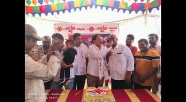 కావలి: అల్లూరు పాత బస్టాండ్ సెంటర్లో జనసేన పార్టీ అధ్యక్షులు పవన్ కళ్యాణ్ జన్మదిన వేడుకలు