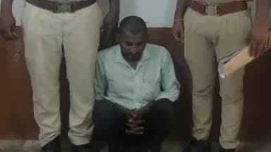 नीमराना: जिला स्पेशल टीम व चौपानकी थाना पुलिस ने संयुक्त कार्रवाई करते हुए ₹1000 के कुख्यात इनामी गो तस्कर को किया गिरफ्तार