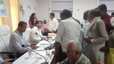 मोठ: अमरा प्रधान के द्वारा किया गया भ्रष्टाचार इसकी निष्पक्ष जांच कराए जाने के लिए युवक ने जिलाधिकारी को दिया प्रार्थना पत्र