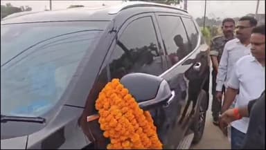 डेहरी: डालमियानगर के झंडा चौक मैदान में धन्यवाद यात्रा के तहत पहुंचे जाप सुप्रीमो, कहा-अब रेल कारखाने को लेकर लड़ेंगे लड़ाई