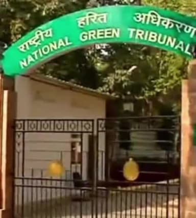 गाज़ियाबाद: साहिबाबाद क्षेत्र में ट्रेन बफर जोन में अवैध निर्माण को लेकर एनजीटी ने एनसीआर प्लानिंग बोर्ड को भेजा नोटिस