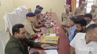 धामपुर: धामपुर तहसील में एसपी नीरज कुमार जादौन ने पहुंचकर संपूर्ण समाधान दिवस में सुनी जन समस्याएं