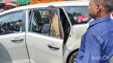 डुमरांव: जिला सम्मेलन कार्यक्रम में पहुंचे पूर्व केंद्रीय मंत्री उपेंद्र कुशवाहा का पुराना भोजपुर में कार्यकर्ताओं ने किया स्वागत