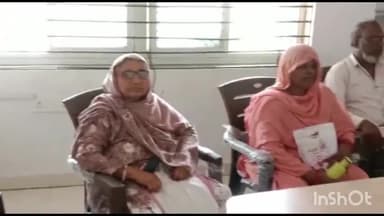 पीएम सम्मान निधि की राशि नहीं आने वाले किसानों के लिए सोयत कला उप तहसील कार्यालय में लगाया शिविर