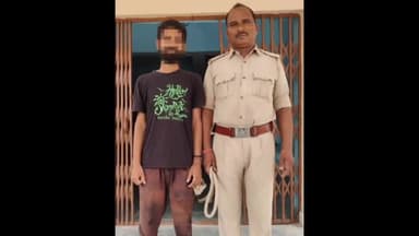 गोपालगंज: जिले के टॉप 20 अपराधियों की सूची में शामिल कुख्यात अपराधी शहर के पोस्ट ऑफिस चौक से हुआ गिरफ्तार, एसपी ने दी जानकारी।