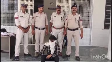 लिधौरा: बिरउ गांव के फरार ₹5000 के इनामी आरोपी को पुलिस ने किया गिरफ्तार