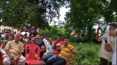 पिंड्रा: हरहुआ में भूमि अधिग्रहण के विरोध में किसानों ने की बैठक, बोले- जान दे देंगे लेकिन जमीन नहीं