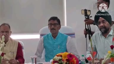 नामकुम: राँची रेलवे स्टेशन के पुनर्विकास कार्यों को लेकर आज कार्यकारी एजेंसी के द्वारा एक प्रेजेंटेशन दिया गया।