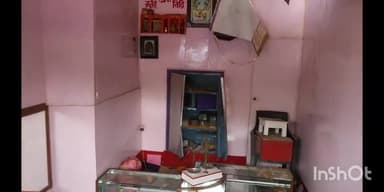 सुपौल: सुपौल के महावीर चौक पर रजनी ज्वेलर्स और नेहल मोबाइल में हुई चोरी जांच में जुटी पुलिस