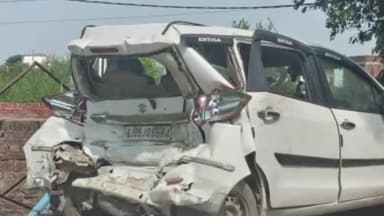 रोहनिया थाना अंतर्गत लाठियां हाईवे पर कर को ट्रक ने पीछे से मारी टक्कर दो की मौत चार गंभीर रूप से घायल