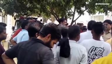 बांसगांव: दूदापार में मक्के की रखवाली करने गये युवक की लाठियों से पीटकर की गई हत्या, मृतक की मां ने थाने में दर्ज कराया केस